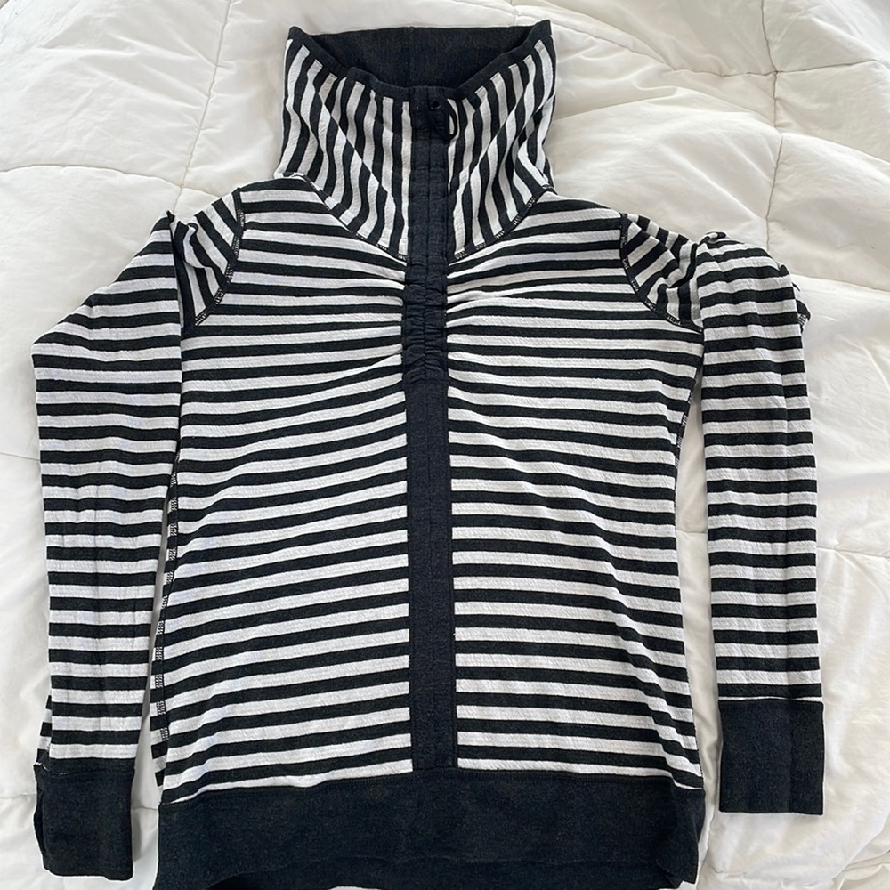 Lulu lemon striped pullover